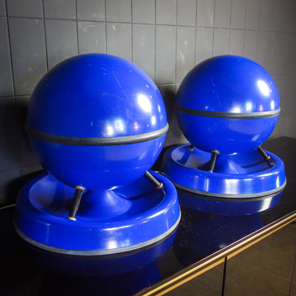 Retro Perron Luidsprekers Van Station Den Haag Blauw Assortiment