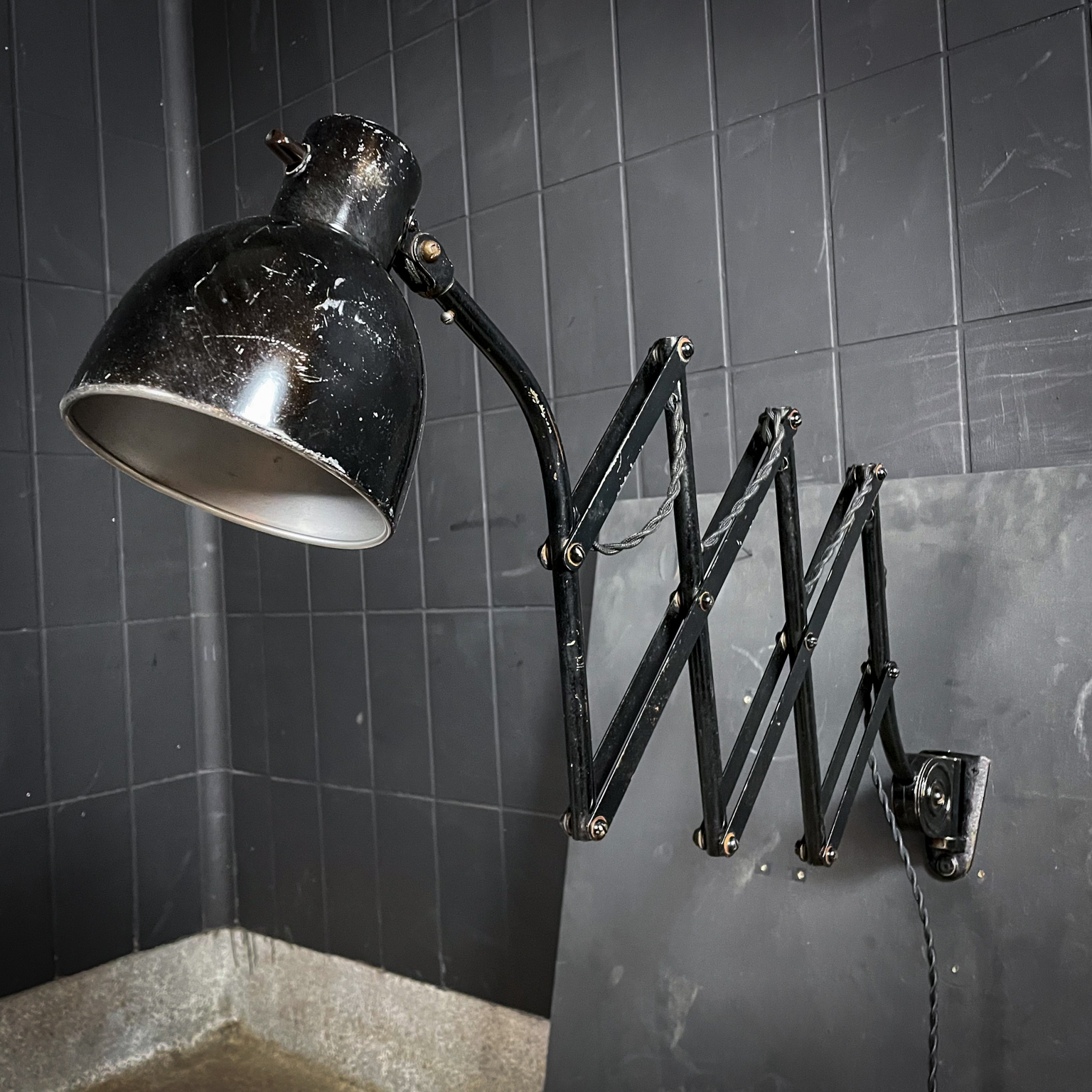 Meter Welkom tekort Bauhaus Hala Zeist Scissor Lamp Schaarlamp Wandlamp - Zwart - Jaren 30 -  Assortiment - Vivre Interieur Authentique